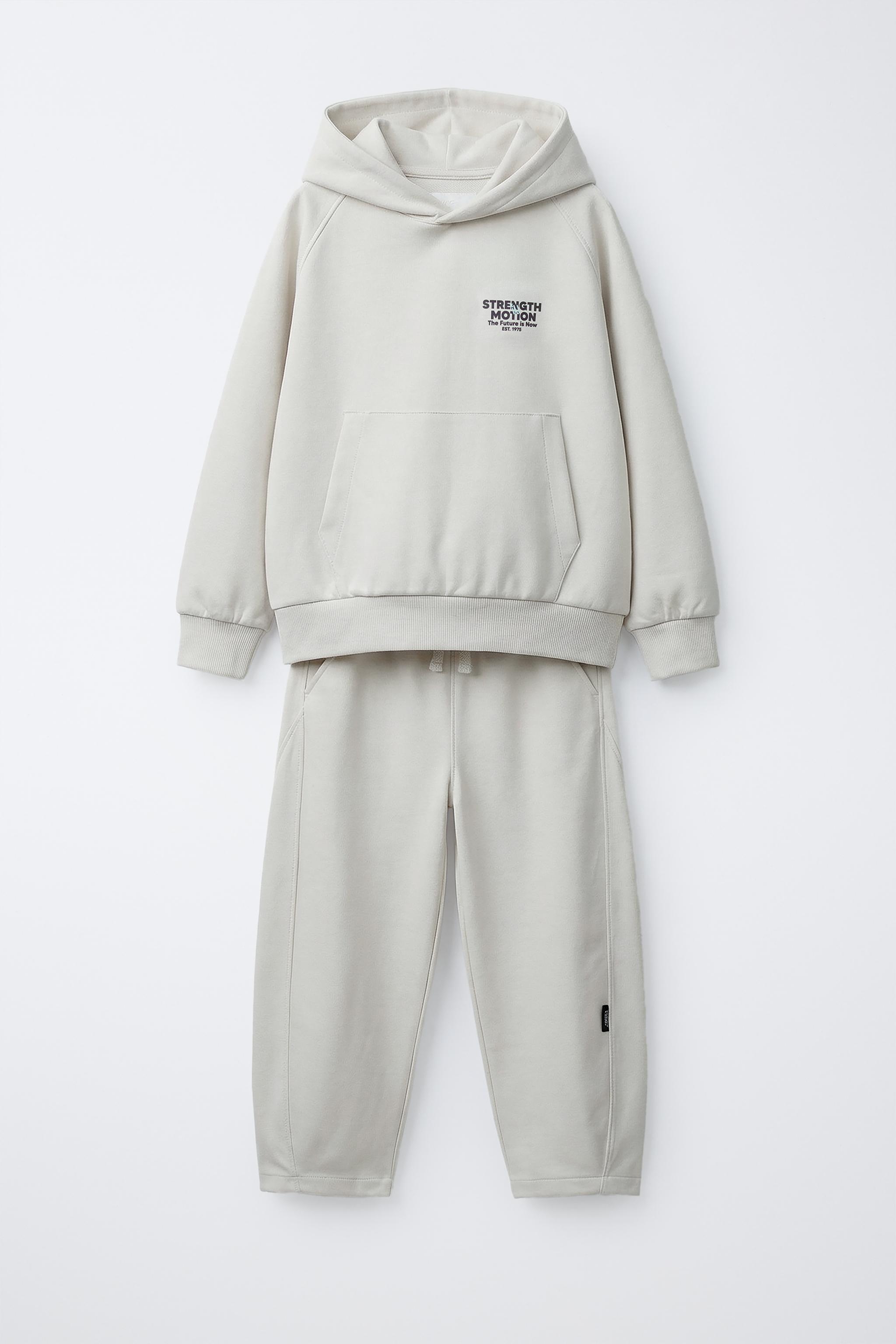 INTERLOCK SWEATSHIRT AND JOGGER SET